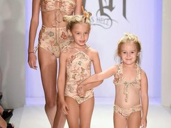 Tampilkan Anak SD Berbikini di Runway, Merek Baju Renang Ini Jadi Kontroversi