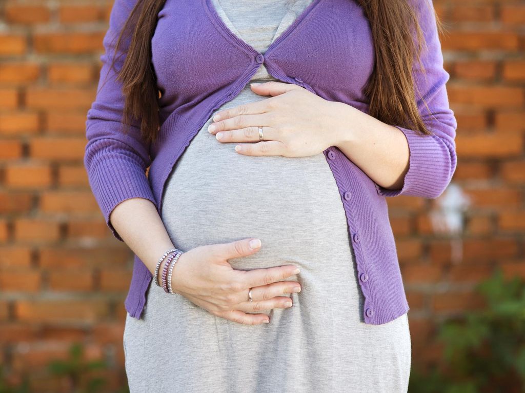 Gara-Gara Kista, Perut Wanita Ini Membuncit Seperti Hamil 7 Bayi Kembar