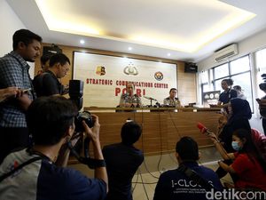 Polri: Sampel dari Anak Santoso Sudah Diambil Polri: Sampel dari Anak Santoso Sudah Diambil