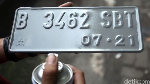 Pengguna Plat Nomor Palsu Terancam Pidana