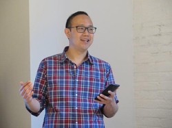 Bos Dermawan Ini Bersedia Membayarkan Biaya Pernikahan Pegawainya