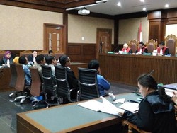 Michael Wattimena Akui Usulkan Pembangunan Jalan di Maluku Meski Bukan Dapilnya