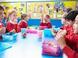 Ini Dia 4 Manfaat Sehat yang Didapatkan dari Rutin Membawa Bekal