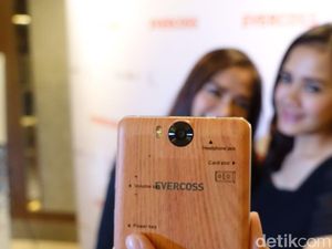 Ponsel Powerbank Evercoss