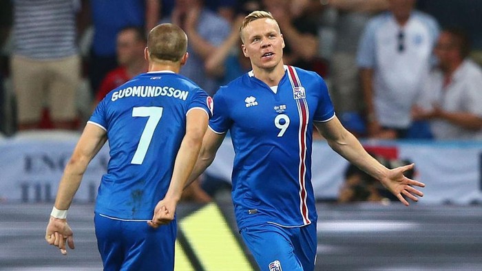 Burnley Mirip dengan Timnas Islandia