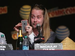 Ingin Main di Fantastic Beasts, Macaulay Culkin Minta ke J.K Rowling Ingin Main di Fantastic Beasts, Macaulay Culkin Minta ke J.K Rowling