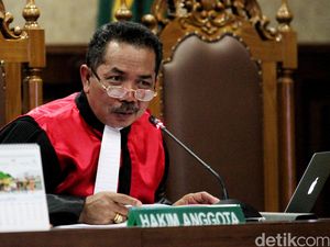 Binsar Gultom Salut Respons Positif Prabowo soal Komitmen Gaji Hakim Binsar Gultom Salut Respons Positif Prabowo soal Komitmen Gaji Hakim