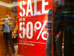 T-shirt Sampai Jeans Diskon di Levis Mall Taman Anggrek