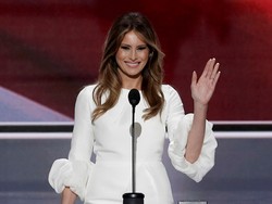 Melania Dituduh Jiplak Pidato Michelle Obama, Tim Donald Trump Membantah
