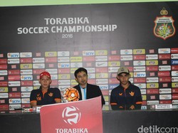 Sambangi Surabaya United, Persegres Incar Satu Poin
