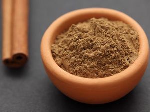 4 Bumbu Masak yang Ternyata Punya Khasiat Mirip Obat 4 Bumbu Masak yang Ternyata Punya Khasiat Mirip Obat