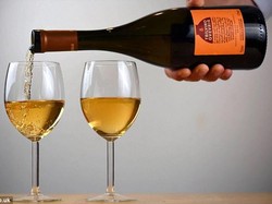 Kini Sedang Populer, Wine Oranye yang Dibuat dengan Teknik Kuno