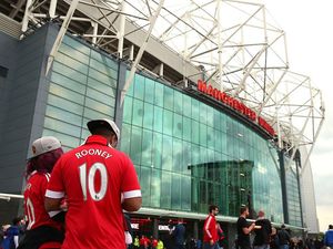 Batal Beli Newcastle, Pangeran Arab Kembali Lirik MU?