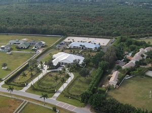 Janda Steve Jobs Beli Rumah Rp 200 Miliar Tunai