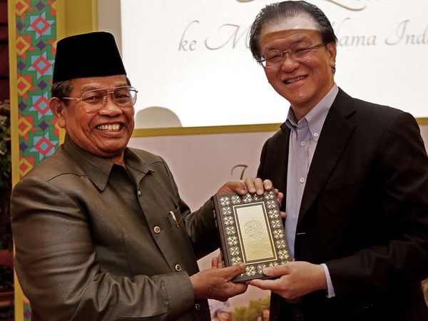 Sinar Mas Wakafkan 2.000 Mushaf Alquran