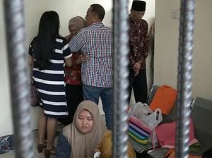 Korupsi Dana KUR, 9 Pegawai Bank Jatim Cabang Jombang Divonis Satu Tahun Penjara Korupsi Dana KUR, 9 Pegawai Bank Jatim Cabang Jombang Divonis Satu Tahun Penjara