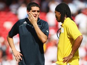 Maradona: Kalau Punya Uang, Saya Akan Minta Riquelme Main Lagi