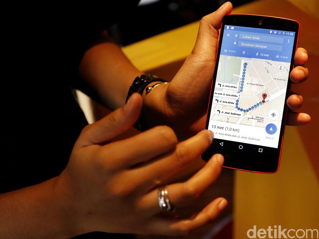 Nggak Nyasar Lagi, Naik Motor Sekarang Bisa Pakai Google Maps Nggak Nyasar Lagi, Naik Motor Sekarang Bisa Pakai Google Maps