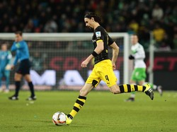 Cedera, Subotic Gagal Pindah ke Middlesbrough
