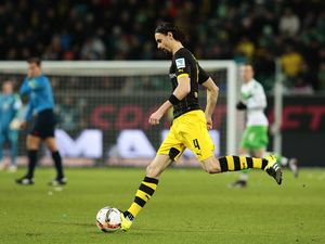 Dortmund Pinjamkan Subotic ke Cologne Dortmund Pinjamkan Subotic ke Cologne