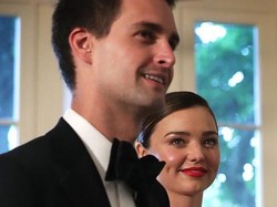 Kisah Inspiratif Evan Jadi Miliarder Muda dan Pacari Miranda Kerr