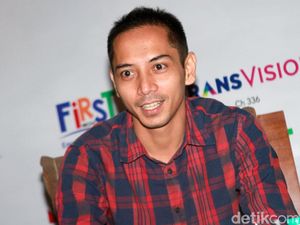 Fauzi Baadila Turut Ramaikan Kampanye Akbar Prabowo di GBK Fauzi Baadila Turut Ramaikan Kampanye Akbar Prabowo di GBK