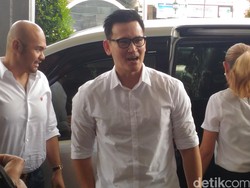 Marcelino Lefrandt Hadiri Sidang Cerai dengan Dewi Rezer