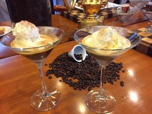 Half & Half dan Tiramisu Coffee Kini Bisa Dinikmati di Cakebox