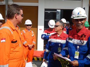 Pertamina Ingin Ambil Alih Lapangan Jambaran-Tiung Biru di Blok Cepu Pertamina Ingin Ambil Alih Lapangan Jambaran-Tiung Biru di Blok Cepu