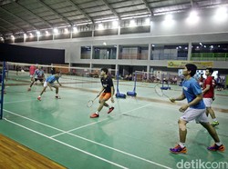 Ketika Latihan Pelatnas PBSI Diinterupsi Listrik yang Byar Pet