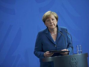 Ada Badai Salju di AS, Pertemuan Trump-Merkel Ditunda