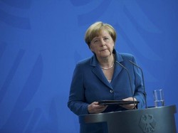 Ada Badai Salju di AS, Pertemuan Trump-Merkel Ditunda