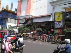 Cerita Saksi soal Mayor Sukardi yang Diduga Bunuh Diri Loncat dari Lantai 8 Mal