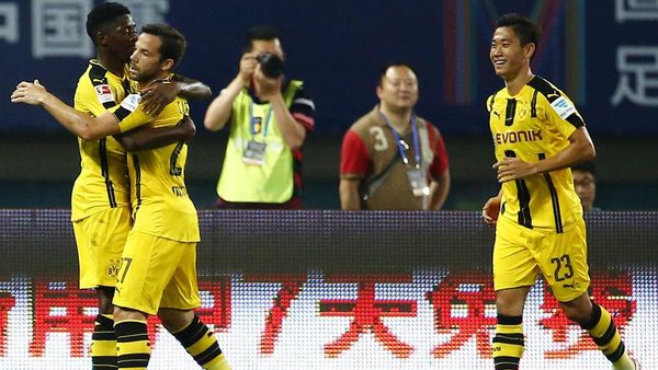 Dortmund Gilas MU 4-1