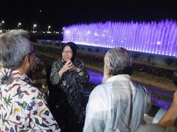 Menteri dan Delegasi PrepCom 3 for Habitat III Nikmati Air Mancur Menari