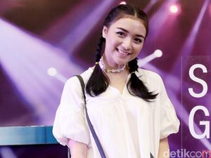 Citra Kirana Berkepang Dua di Konser Selena Gomez, Yay or Nay?