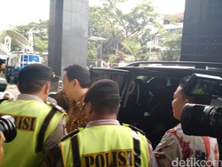 Ahok Tiba di Pengadilan Tipikor Jadi Saksi Kasus Suap Raperda Reklamasi