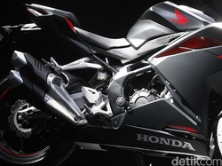 Akan Ada Motor Sport Naked 250 cc, Honda?