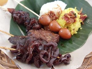 Angkringan Blangkons: Sedep Mantep Jajanan Bagong dan Gareng