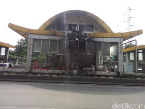 Gardu Tol Senayan Ikut Hangus Terbakar Bersama Alphard, Ini Penampakannya