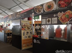 Di Dining in the Garden City Bisa Jajan Enak Sambil Lihat Pameran Tanaman