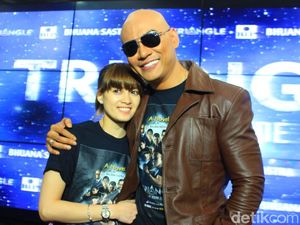 Rilis Novel, Deddy Corbuzier Gandeng Chika Jessica
