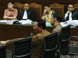 Dituding Main di Raperda Reklamasi, Ahok: Kurang Ajar Taufik Fitnah Saya!