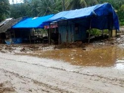 Ribuan Rumah di Banten Rusak Akibat Banjir Sejak Minggu Malam