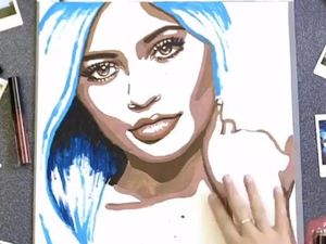 Unik, Lukisan Wajah Kylie Jenner Terbuat dari Lipstik Kylie Jenner