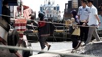Keluarga Terpidana Mati Menyeberang ke Nusakambangan