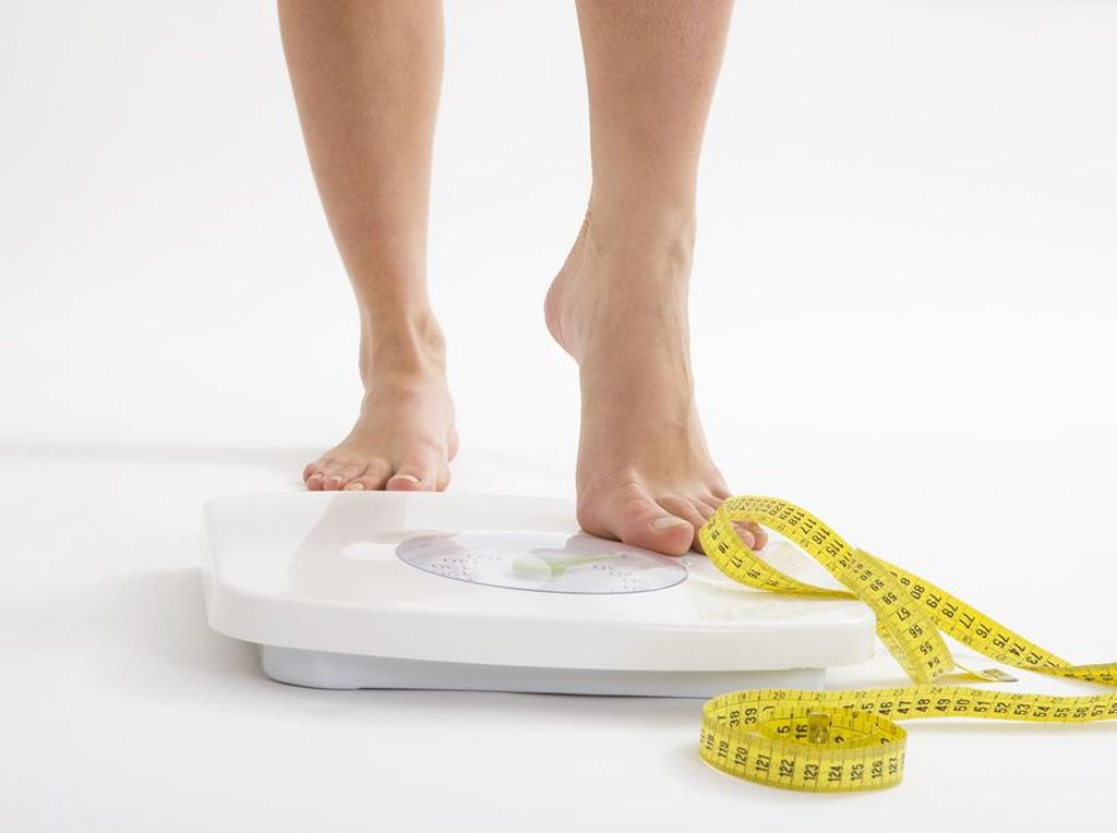 Kalau Ingin Cepat Turunkan Berat Badan, Rutinlah Konsumsi 8 Makanan Ini (1) Kalau Ingin Cepat Turunkan Berat Badan, Rutinlah Konsumsi 8 Makanan Ini (1)