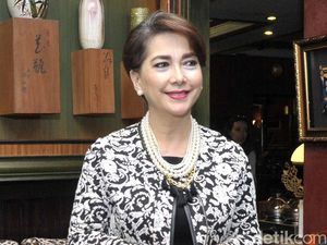 6 Artis Indonesia yang Tetap Menawan Meski Usia Lebih dari 50 Tahun