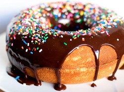 Hindari Konsumsi Makanan Ini Sebelum Vaksinasi COVID-19