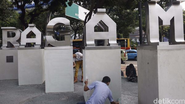 Taman Aspirasi Monas Hampir Rampung